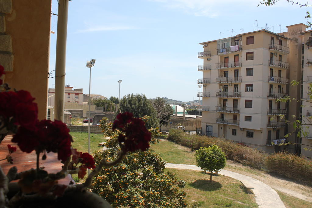 Il Giardino Di Pietra Bed & Breakfast Noto Bilik gambar
